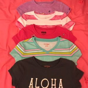 Bundle of 5 random Name Brand girls tshirts size 7